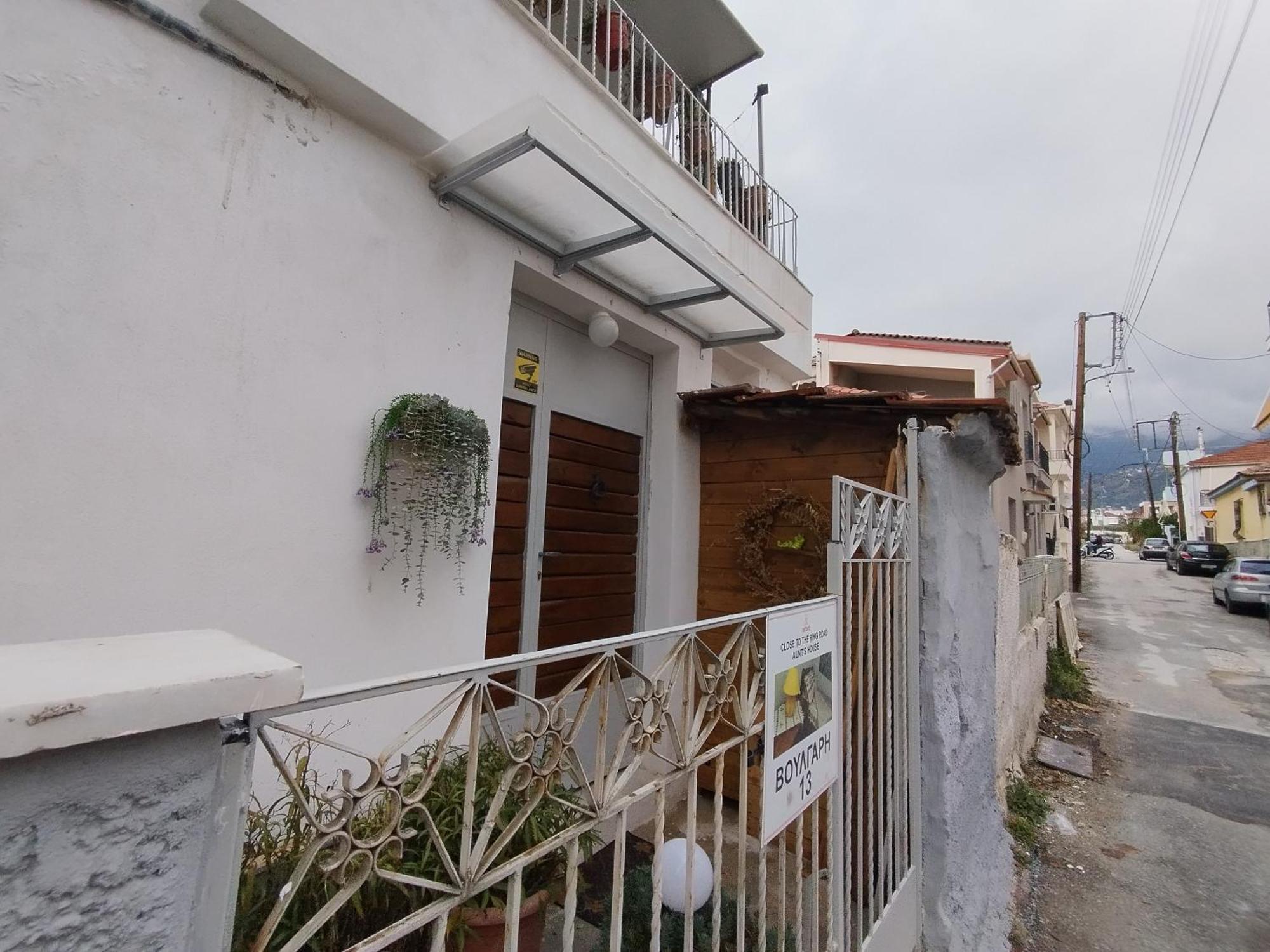 Close To The Ring Road-Aunt'S House Volos Eksteriør bilde